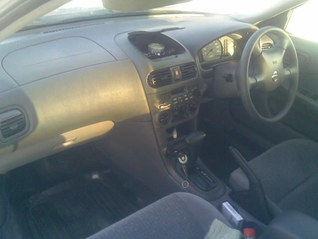 2002 Nissan Sunny