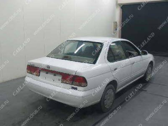 2002 Nissan Sunny