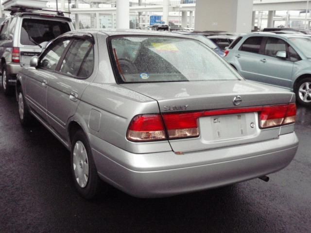 2002 Nissan Sunny