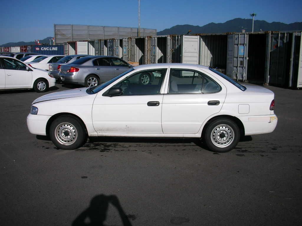 2002 Nissan Sunny