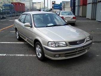 2002 Nissan Sunny Images