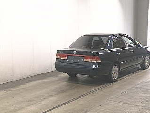 2002 Nissan Sunny Images