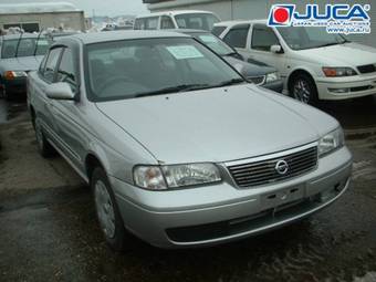 2002 Nissan Sunny Images