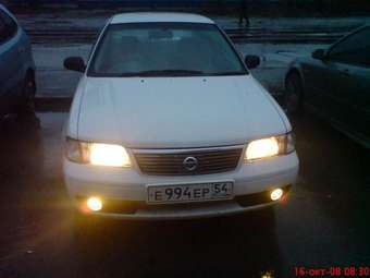 2002 Nissan Sunny