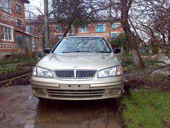 2002 Nissan Sunny Pics