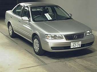 2002 Nissan Sunny Pictures