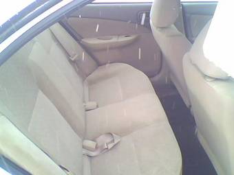 2002 Nissan Sunny Pics