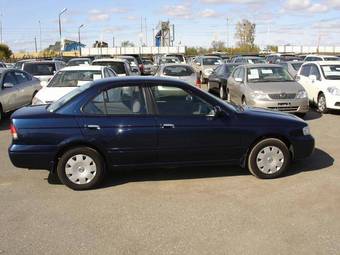 2002 Nissan Sunny Images