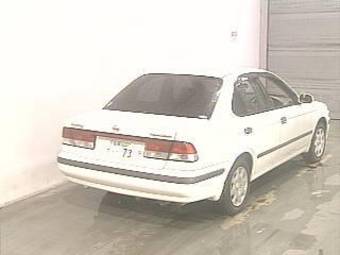 2002 Nissan Sunny Pictures