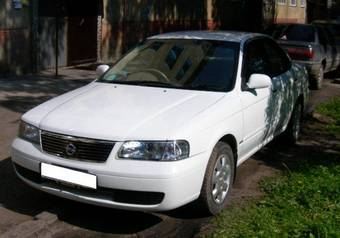 2002 Nissan Sunny Wallpapers