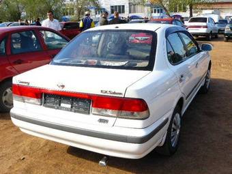 2002 Nissan Sunny Photos