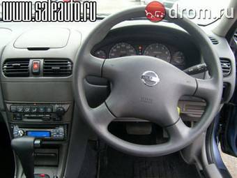 2002 Nissan Sunny Wallpapers