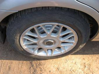 2002 Nissan Sunny Pictures