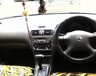 2002 Nissan Sunny Wallpapers