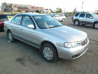 2002 Nissan Sunny Photos