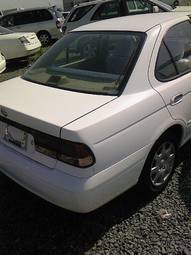 2002 Nissan Sunny Photos