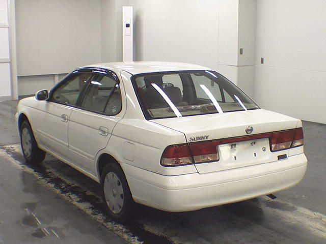 2003 Nissan Sunny
