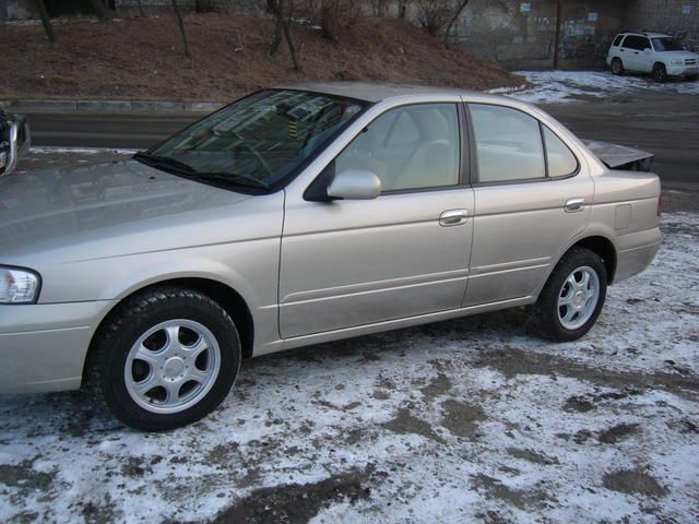 2003 Nissan Sunny