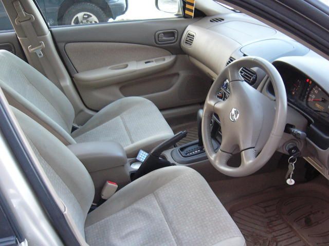 2003 Nissan Sunny