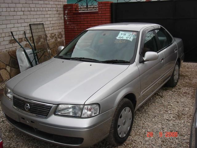 2003 Nissan Sunny