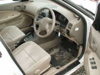 Nissan Sunny