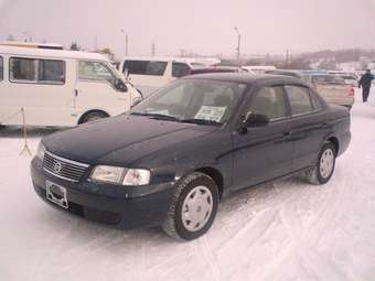 2003 Nissan Sunny