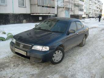 2003 Nissan Sunny