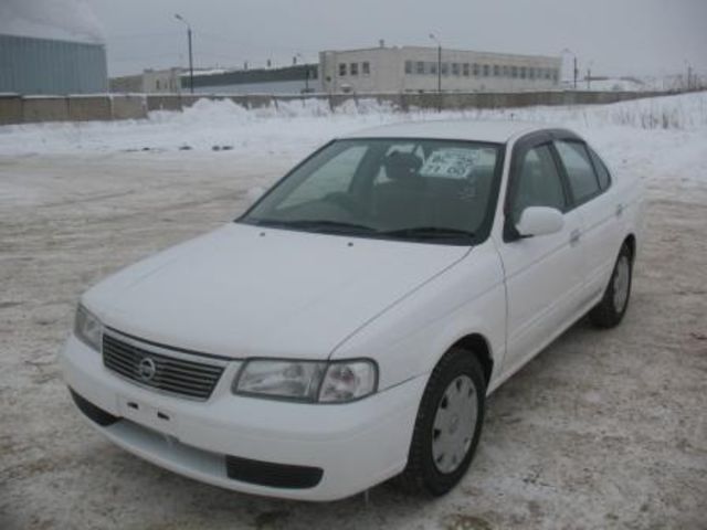 2003 Nissan Sunny