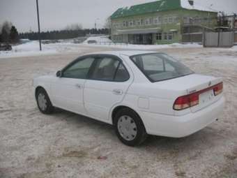 Nissan Sunny