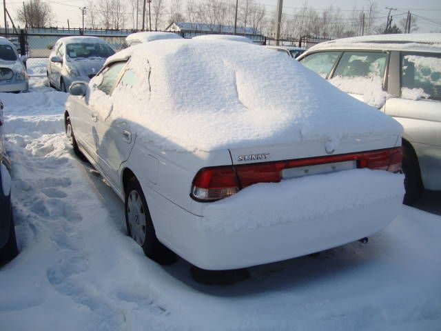 2003 Nissan Sunny