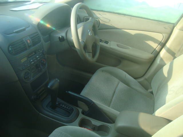 2003 Nissan Sunny