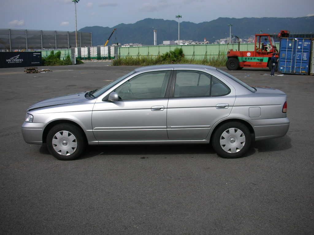 2003 Nissan Sunny