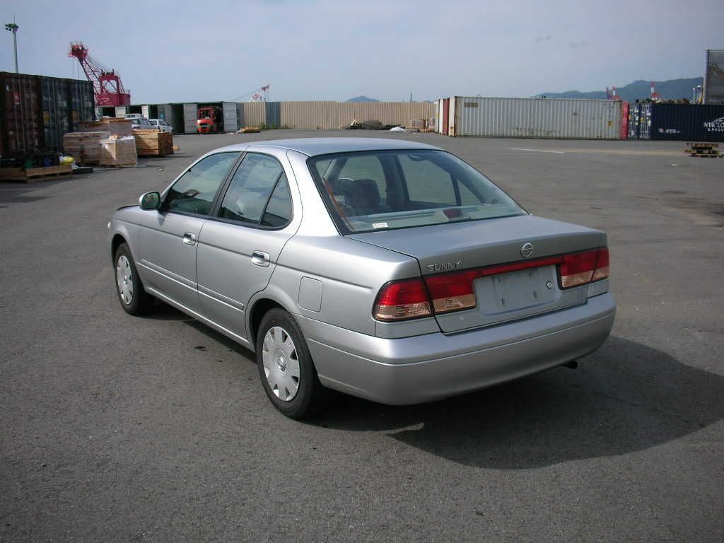 2003 Nissan Sunny