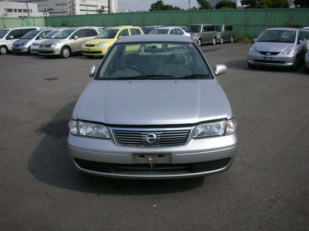 2003 Nissan Sunny