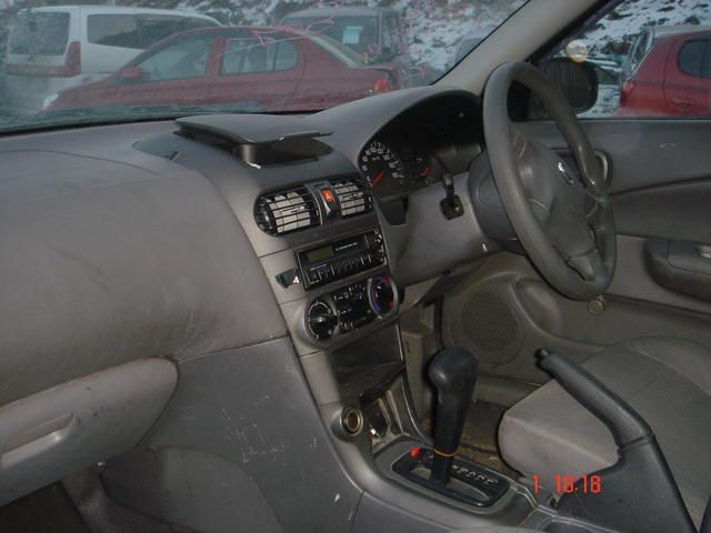 2003 Nissan Sunny