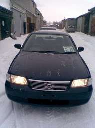 2003 Nissan Sunny