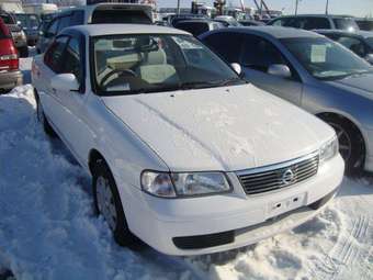 2003 Nissan Sunny