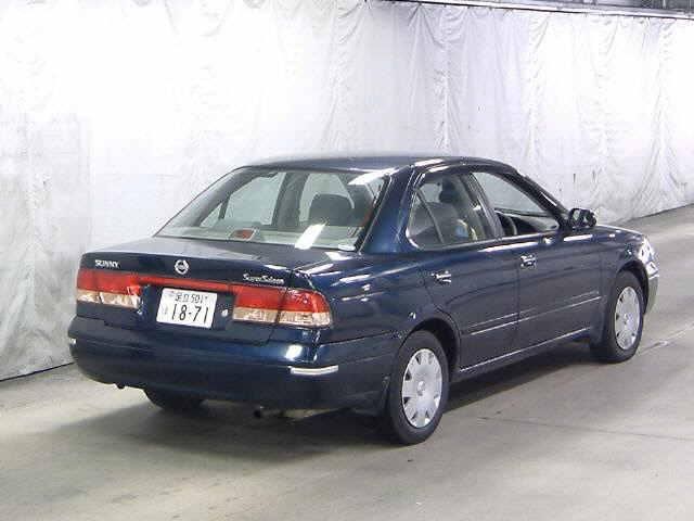 2003 Nissan Sunny