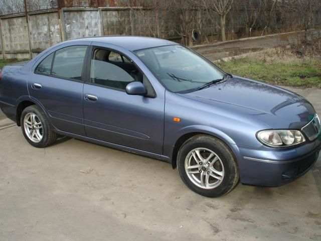 2003 Nissan Sunny