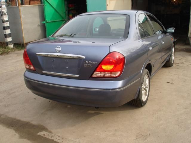 2003 Nissan Sunny