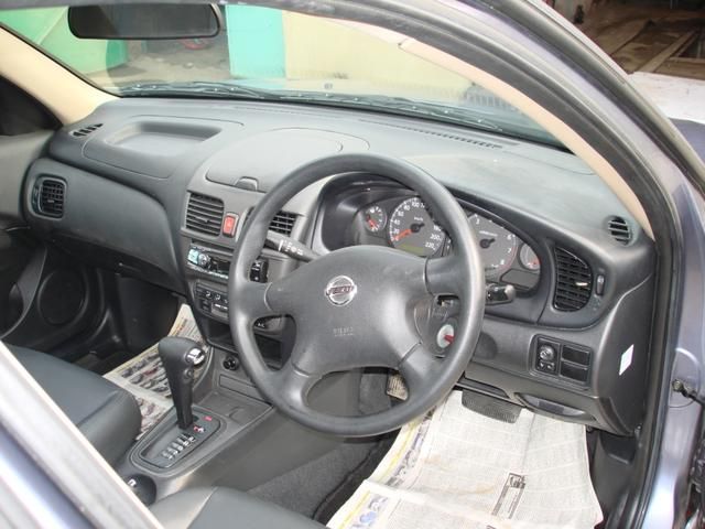 2003 Nissan Sunny