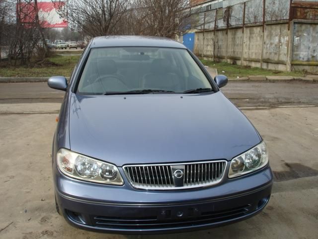 2003 Nissan Sunny