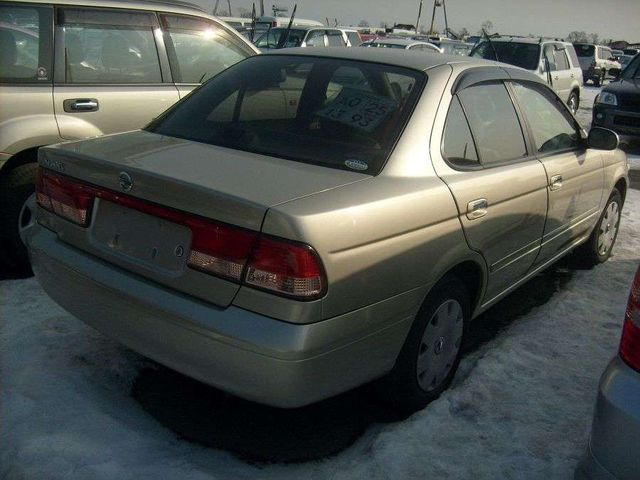 2003 Nissan Sunny