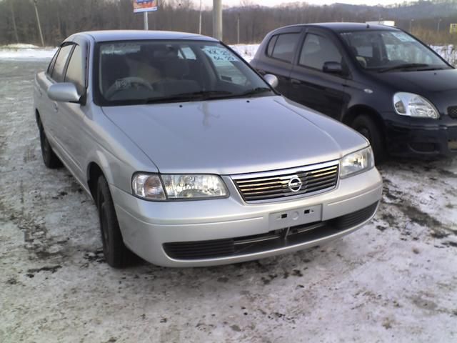 2003 Nissan Sunny
