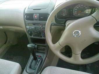 2003 Nissan Sunny