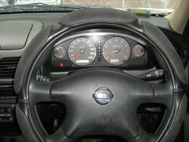 2003 Nissan Sunny