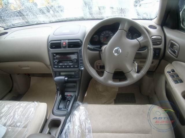 2003 Nissan Sunny