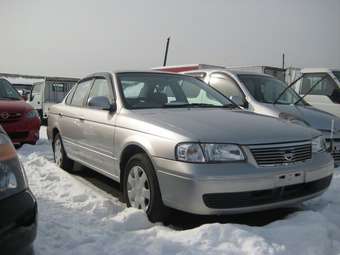 2003 Nissan Sunny Pics