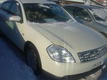 2003 Nissan Sunny