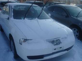 2003 Nissan Sunny